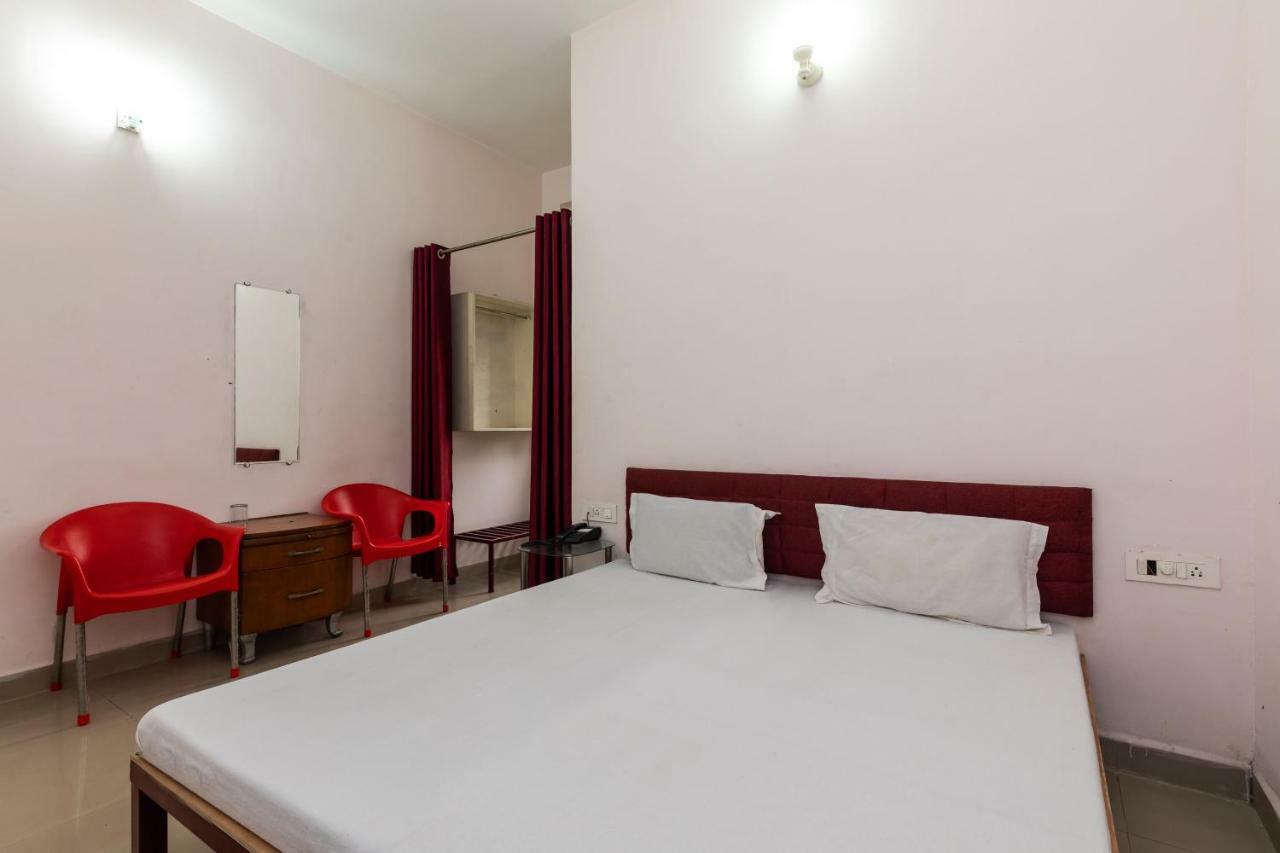 Spot On 48618 Vasundhara Gardens Hotel Bhopal Bagian luar foto